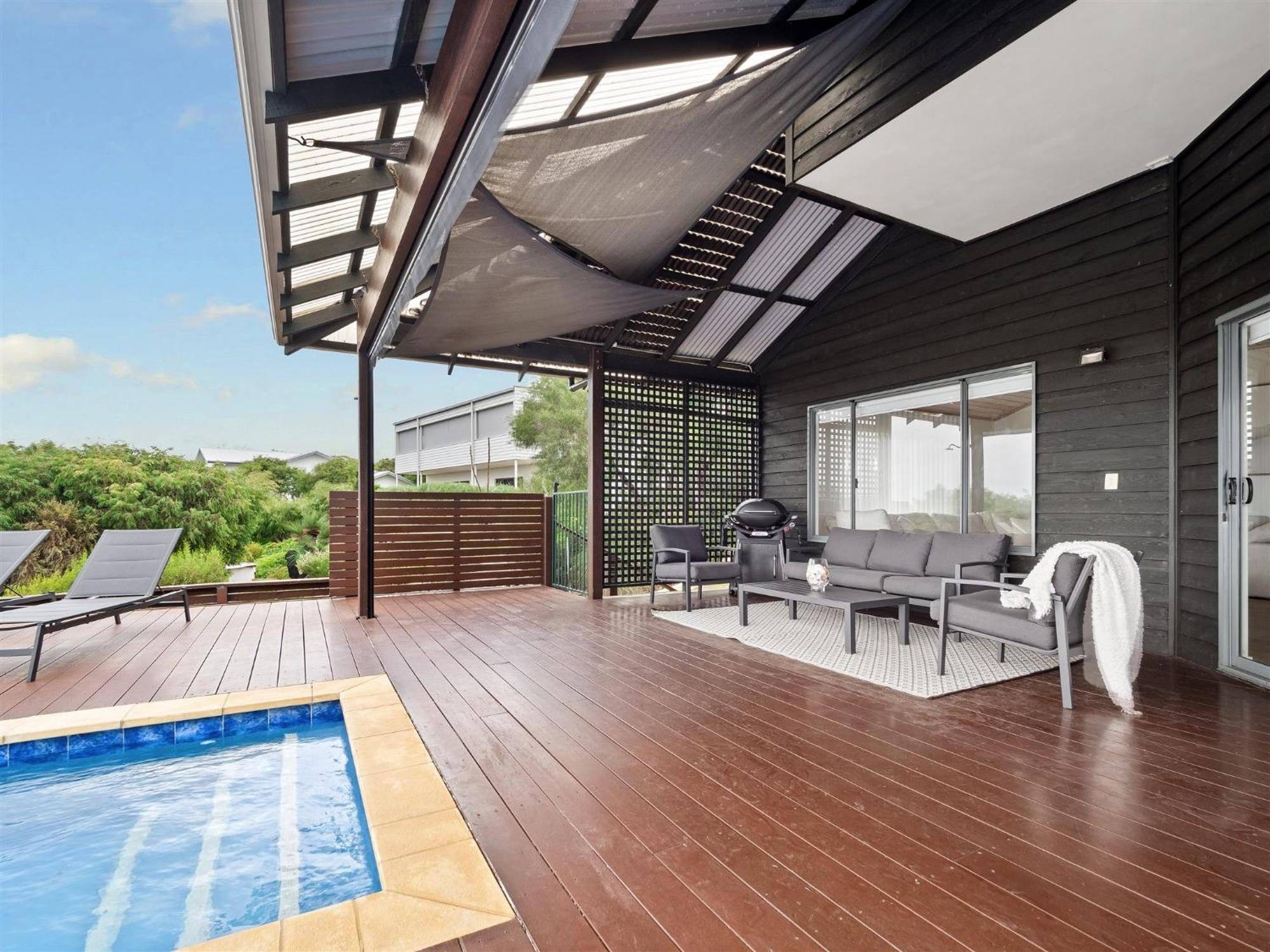 Baudin House Holiday home *